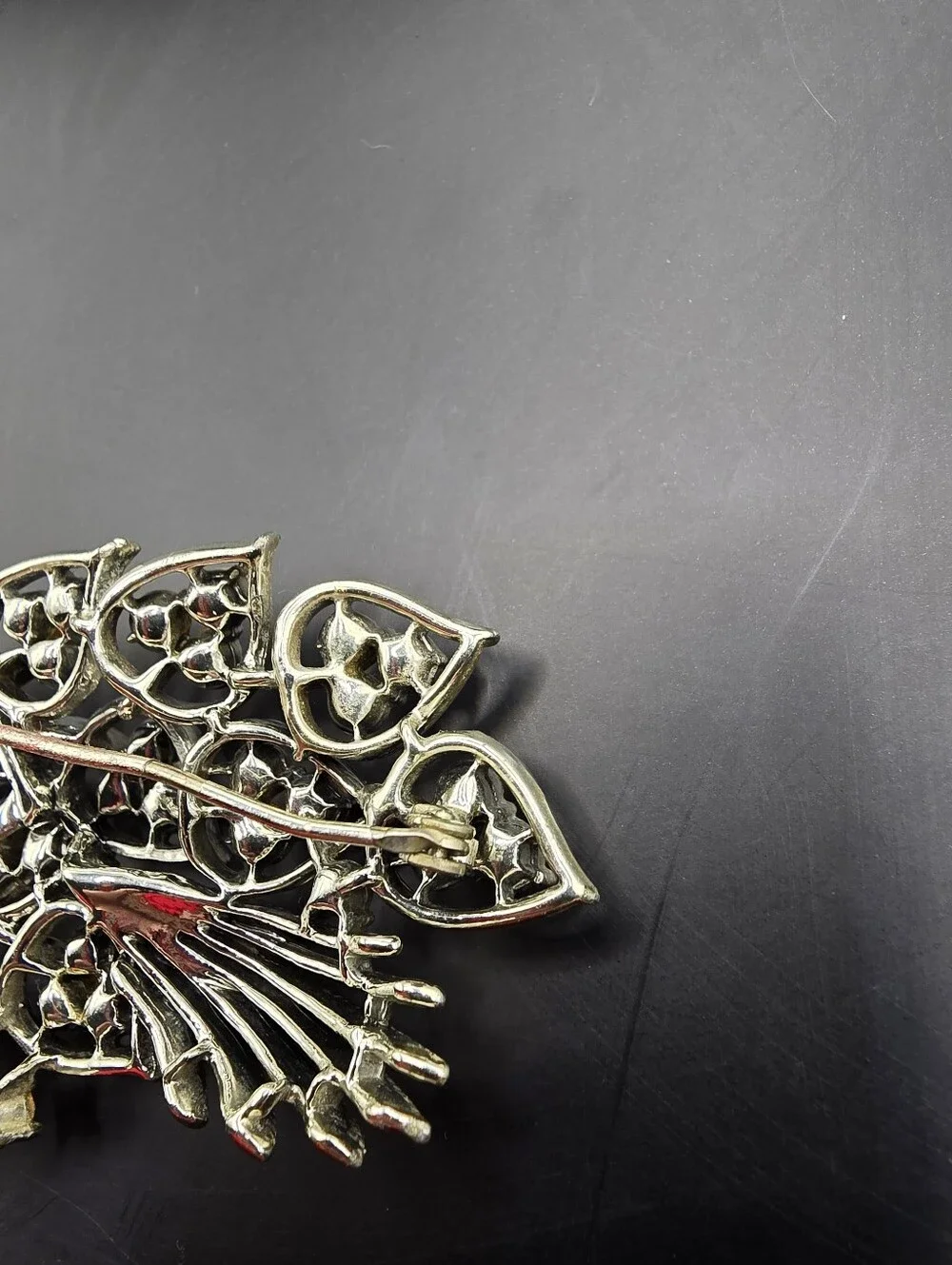 Vintage Silver-Tone Blue Hues & Clear Crystal Floral Brooch - Picture 5 of 7